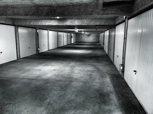 Portes de garage parking privé Portes de garage parking privé