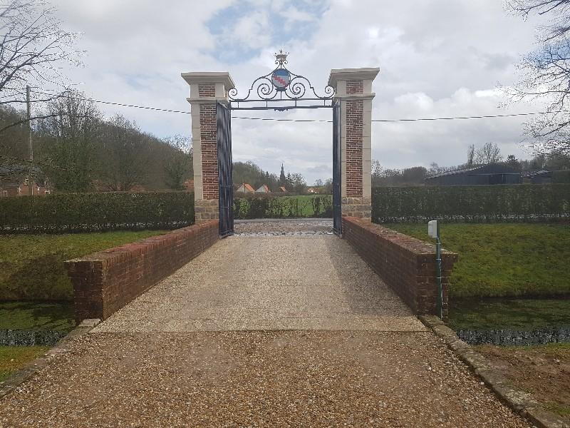 Grand portail de château par Les Métalliers Normands en Seine-Maritime