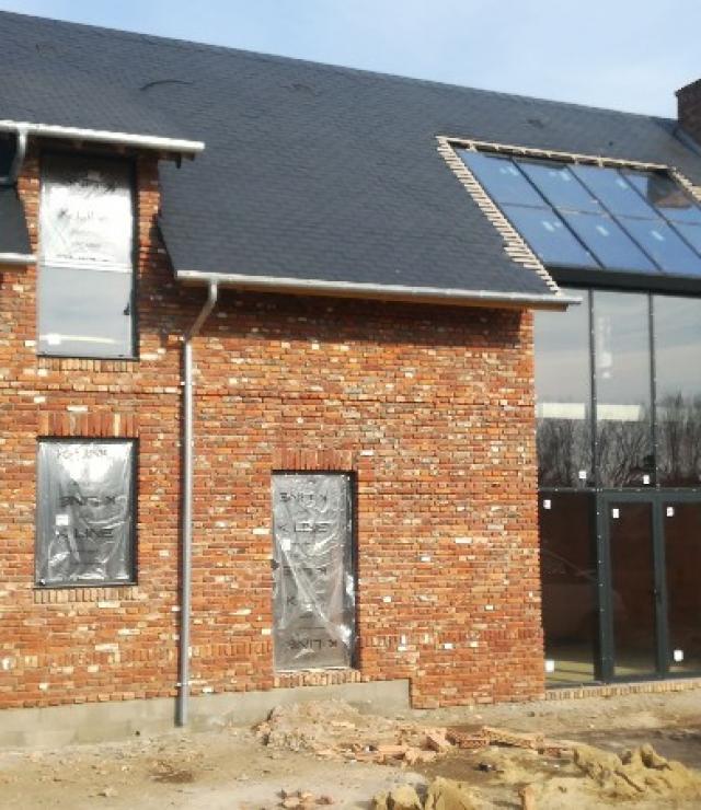Façade en profilés RP Technik par Les Métalliers Normands à Cany-Barville
