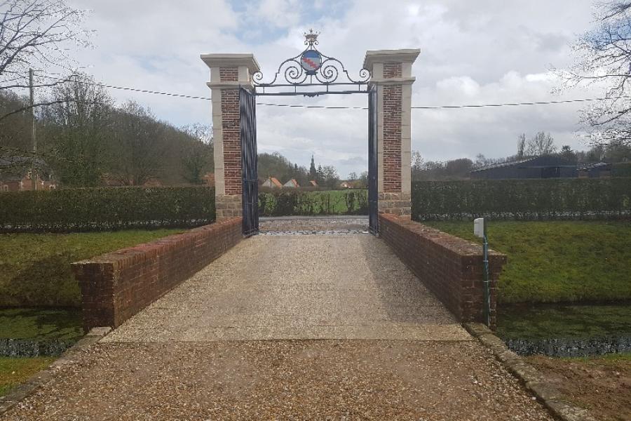 Grand portail de château par Les Métalliers Normands en Seine-Maritime